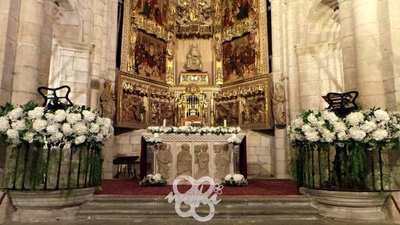 ALTAR COLEGIATA DE SANTILLANA DEL MAR, CANTABRIA