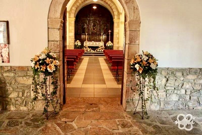 ENTRADA IGLESIA DE SAN JULIAN DE ROCES GIJON