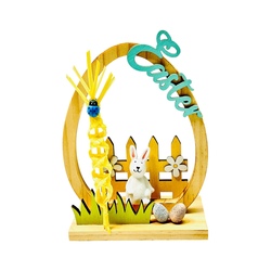  FIGURA DE MADERA CON CONEJO DE PASCUA EN RESINA Y PALMA NATURAL