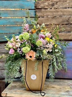 RAMO EN BOLSO  AL GUSTO DEL FLORISTA  